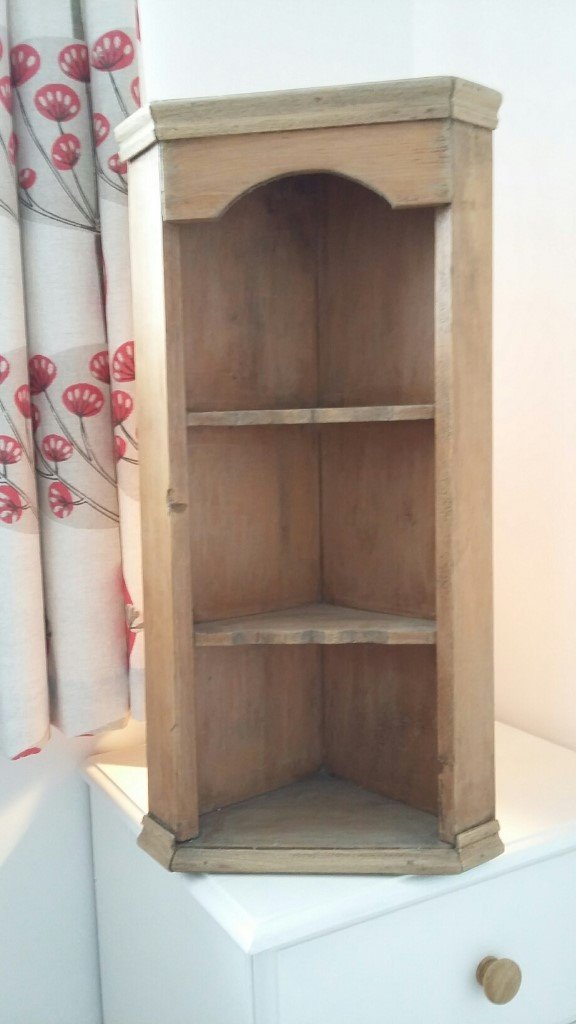 An original pine 3shelf wallmounted corner unit measuring 63cm x 30cm