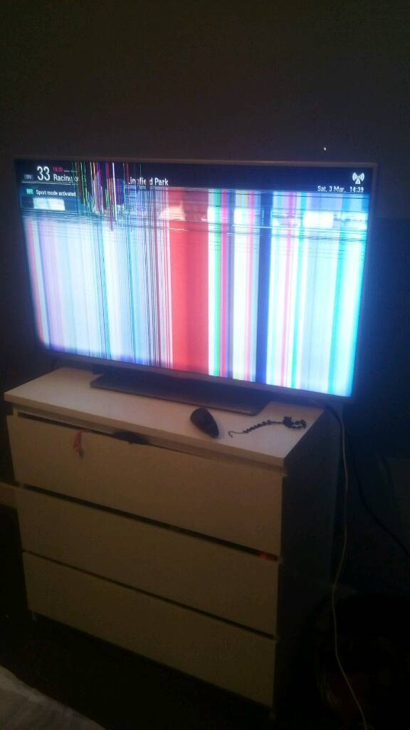 42 inch LG smart tv broken screen in Springburn, Glasgow Gumtree