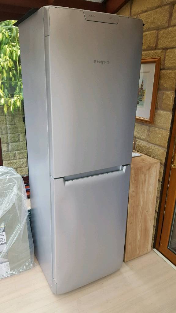 Hotpoint Future RF187B Fridge freezer in Bingley, West Yorkshire