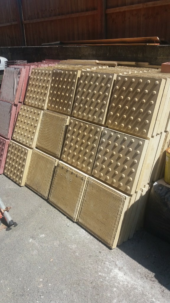 400 x 400 x 50 paving