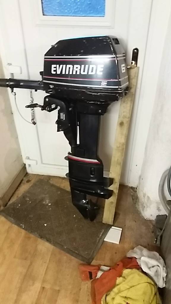 Evinrude 6HP 2 stroke outboard motor in Neilston, Glasgow Gumtree