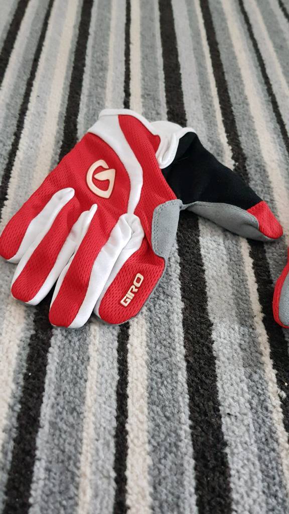 giro mountain biking gloves