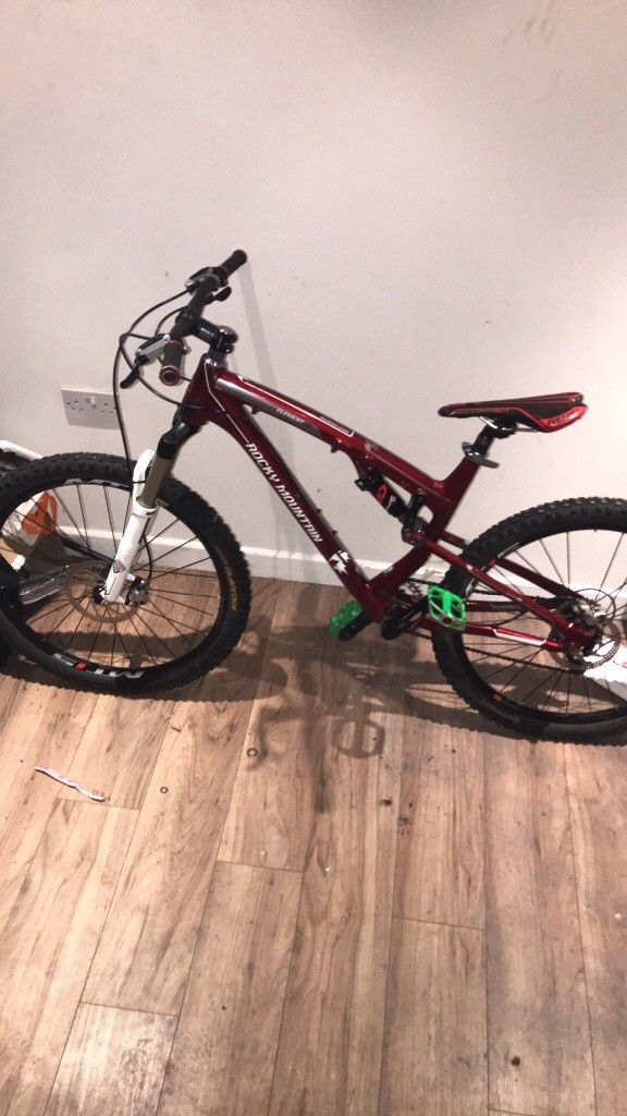 Rocky Mountain Full Suspension Mountain Bike in Cliffs