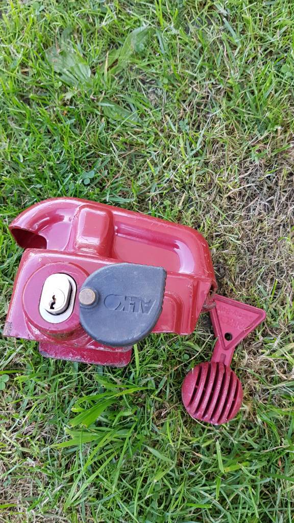 Alko hitch lock in Sandwell, West Midlands Gumtree