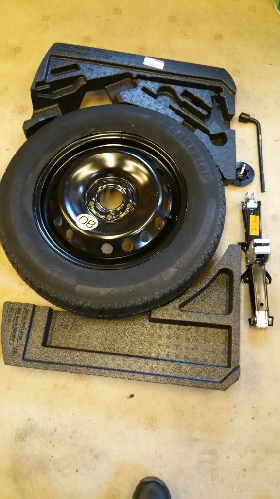 Genuine Nissan Qashqai J11 2014 2017 Spare Wheel Space Saver Kit in