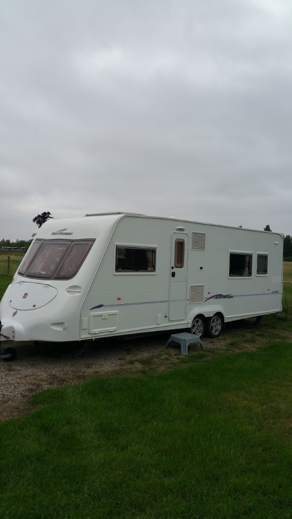 Fleetwood Heritage 2006 640BB caravan in Newport Gumtree