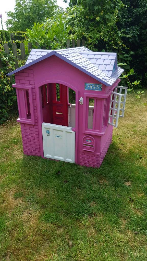 Little Tikes playhouse in Rayleigh, Essex Gumtree