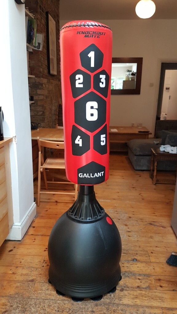 Gallant 5.5ft Free Standing Punch Bag Boxing / Kickboxing / Martial