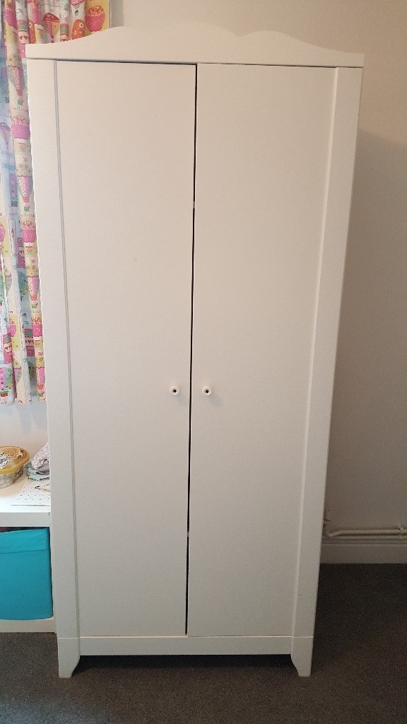 White Childrens Wardrobe In Hitchin Hertfordshire Gumtree