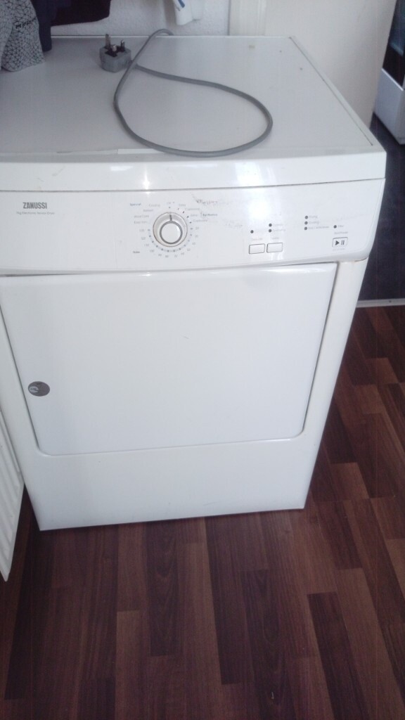 Zanussi tumble dryer NOT HEATING in Eccles, Manchester Gumtree
