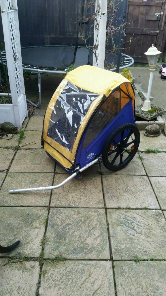 burley bee double bike trailer in Hull, East Yorkshire Gumtree
