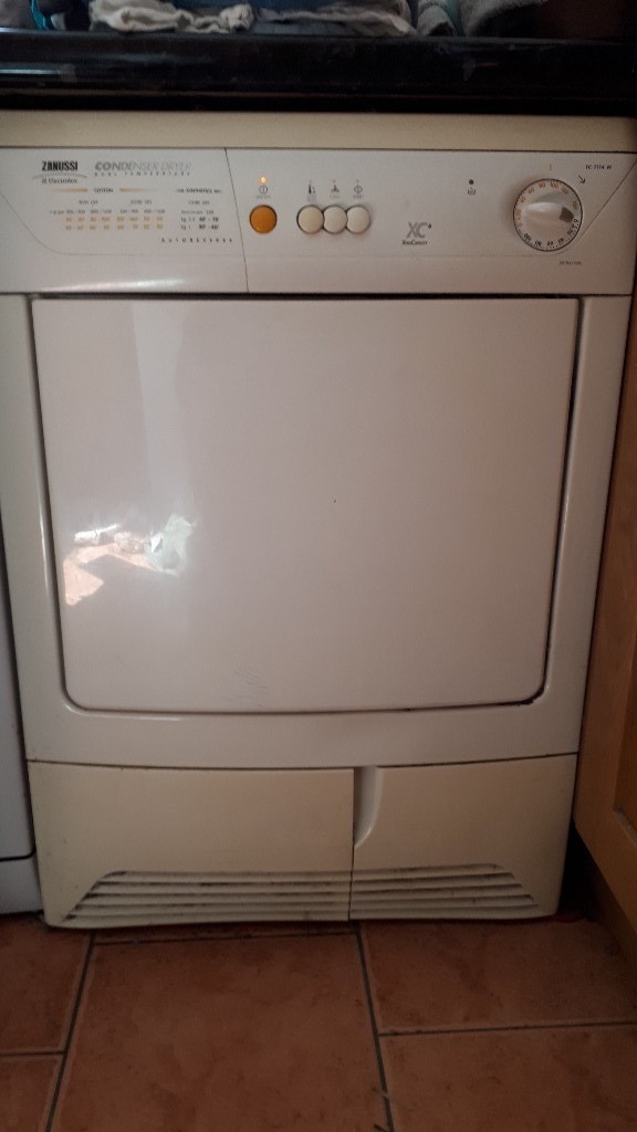 Zanussi Condenser Tumble Dryer TC7114W in Bonnybridge, Falkirk Gumtree