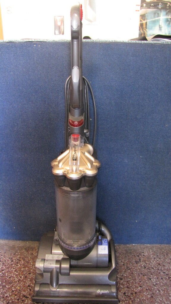 DYSON DC27 ANIMAL UPRIGHT VACUUM CLEANER in Hythe, Hampshire Gumtree