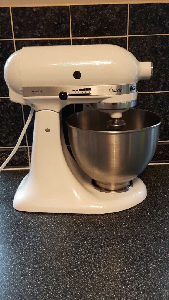 White kitchenaid mixer 4.3ltr model 5k45ss in Kesgrave, Suffolk Gumtree