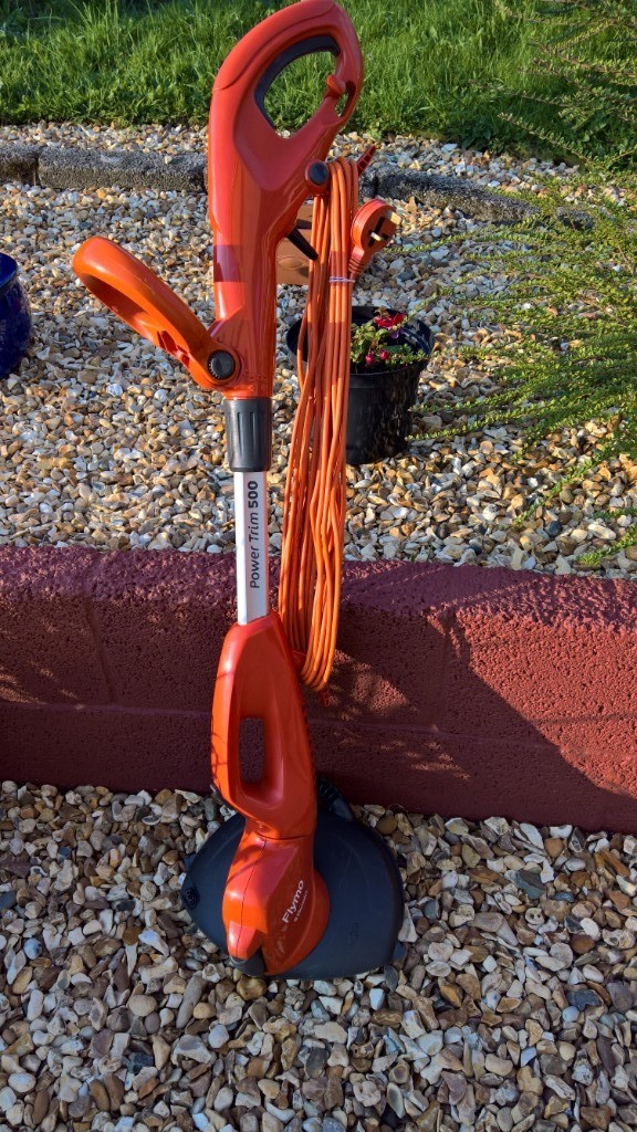 Flymo Power Trim 500 Electric Grass Trimmer and Edger,Cutting Width