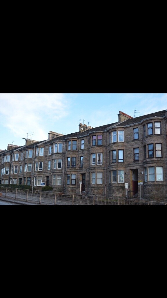 Furnished 2 bed apartment Bearsden Road, Glasgow in Knightswood