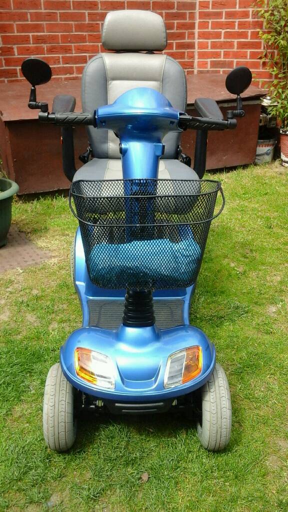 Kymco super 8 mobility scooter 4/8mph in Hucknall, Nottinghamshire