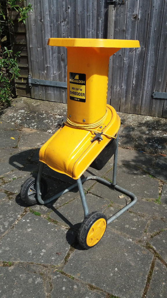 McCulloch MB 241w Electric Garden Shredder / Chipper 1400w in