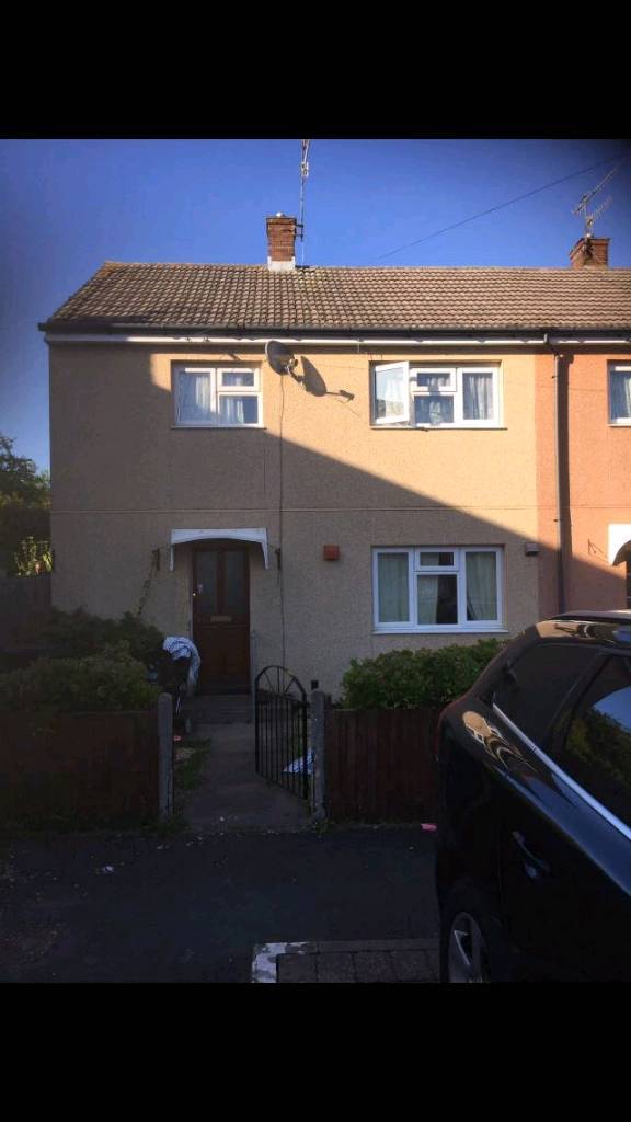 3bedroom house in Henbury, Bristol. Treverdowe walk, BS10 7NR to be