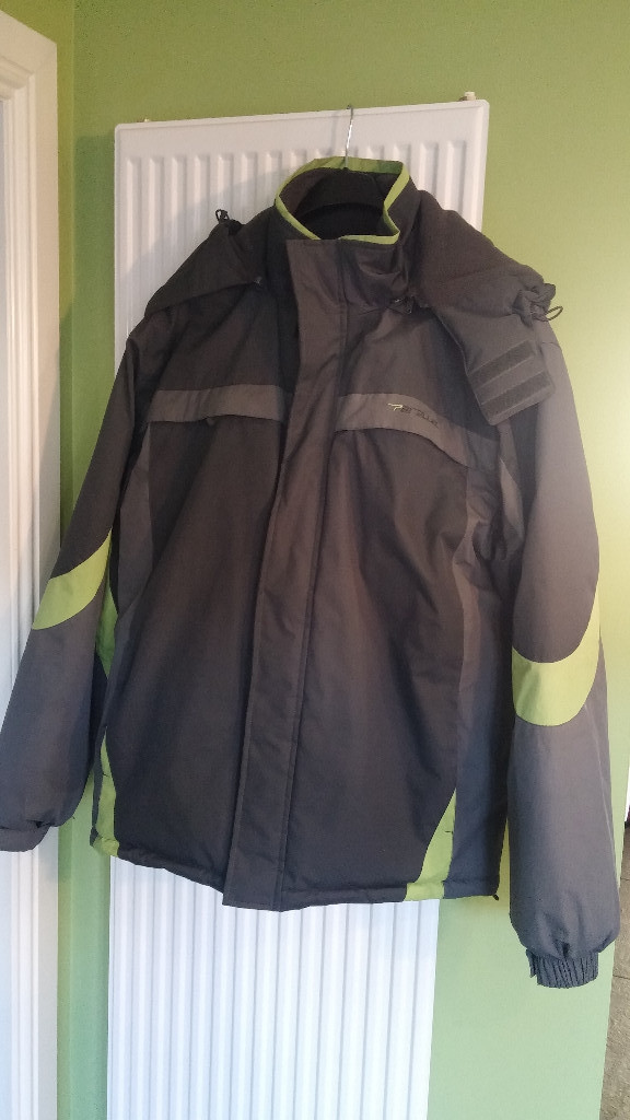 mens xl snowboard jacket