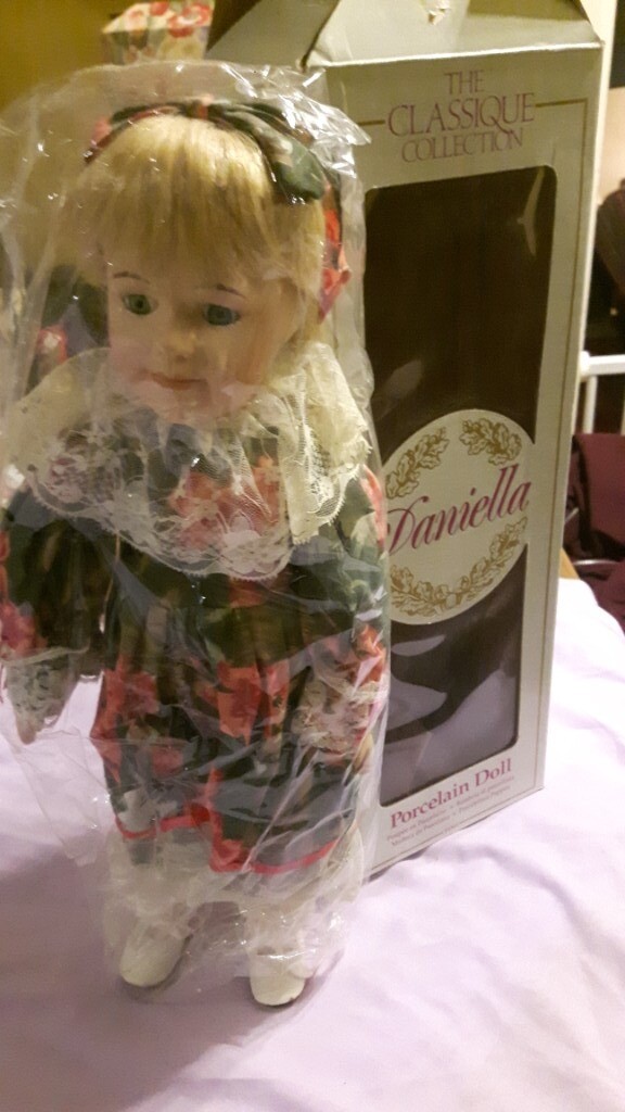 DANIELLA The Classique Collection Porcelain Doll Boxed in