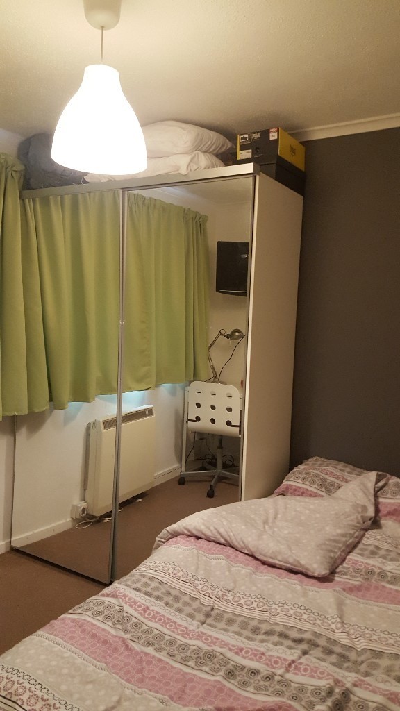 Gay friendly double room to rent in Romford in Romford, London Gumtree