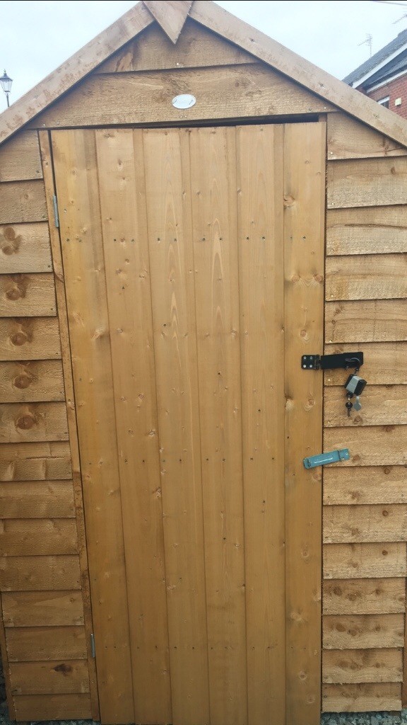 6x4 larchlap garden shed in south shields, tyne and wear
