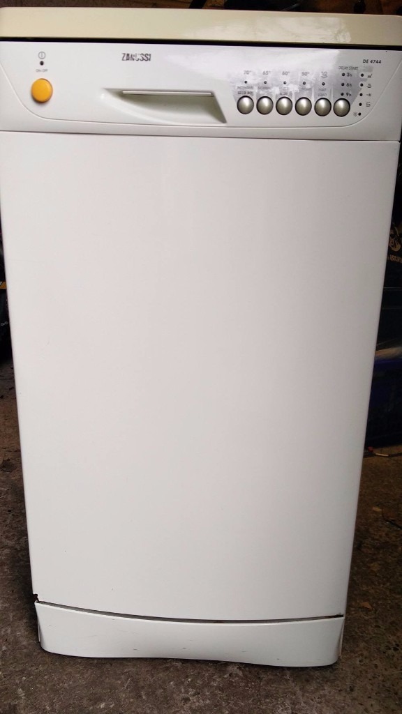 Zanussi slimline dishwasher in Kingswood, Bristol Gumtree