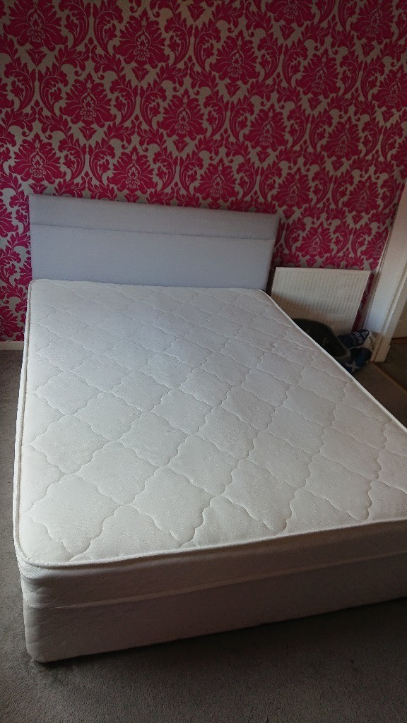 Kingsize 4 Drawer Divan Bed with memory foam mattress,and headboard