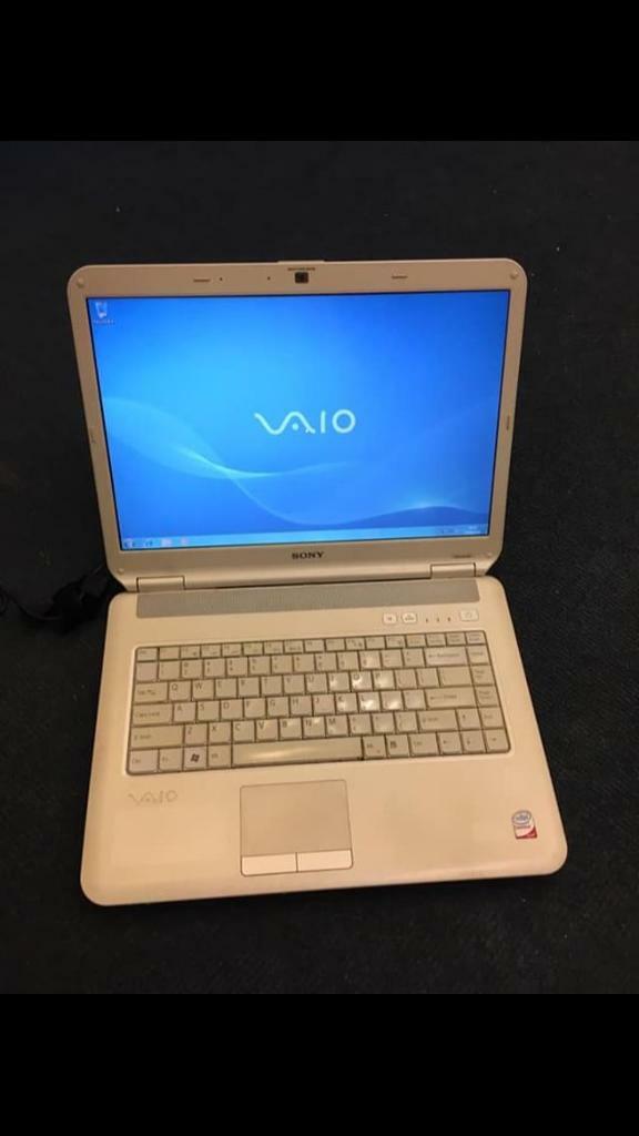 Sony Vaio Laptop for sale. cam. 250 hdd in Coventry, West Midlands