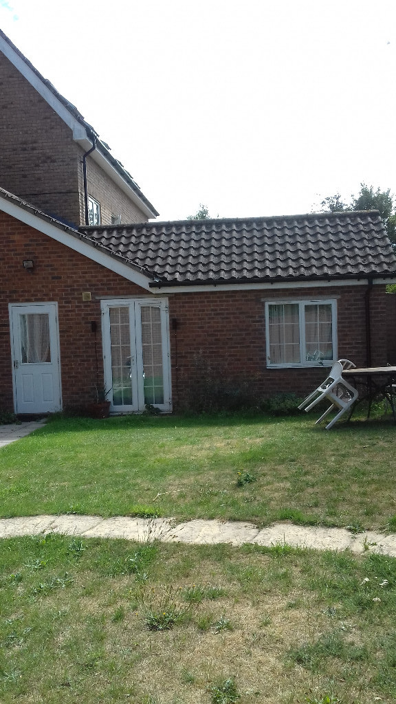 Granny Annex, one bedroom flatlet, All Bills Included, near UEA