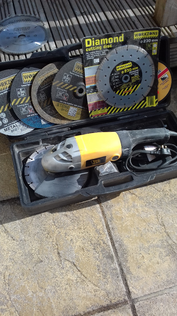 9" Angle Grinder + accessories in Motherwell, North Lanarkshire Gumtree