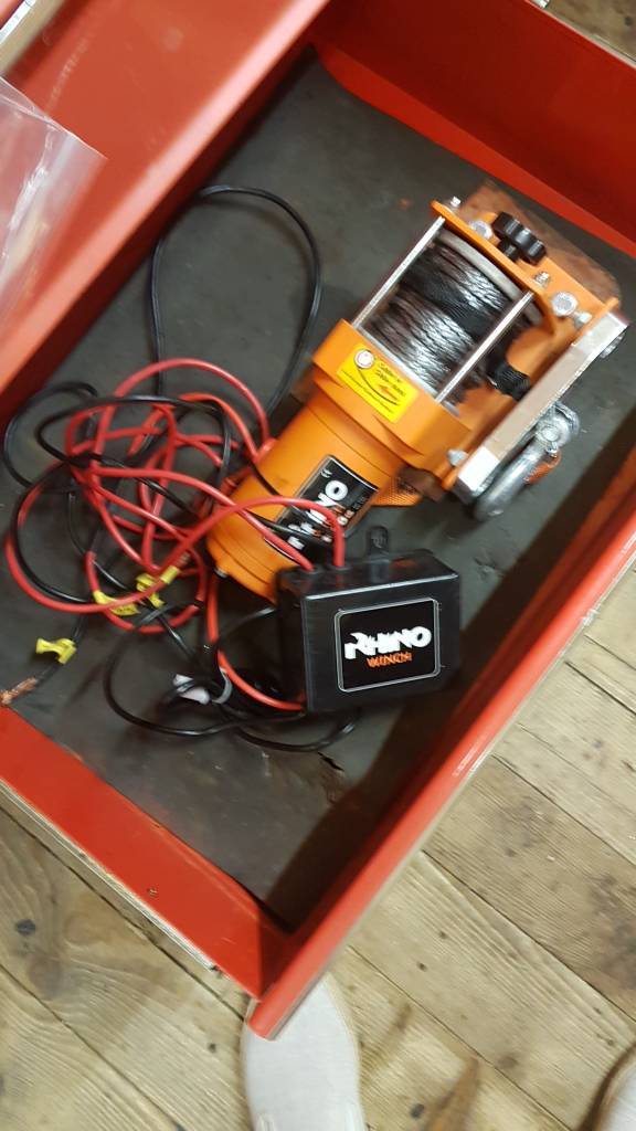 Rhino 3000lb recovery winch in Sunderland, Tyne and Wear Gumtree