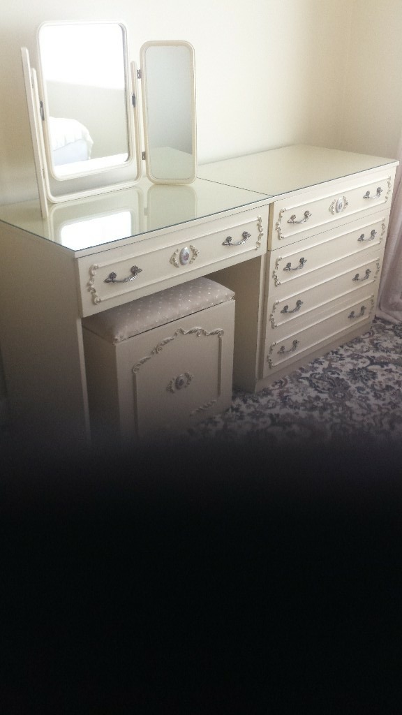 used Jarman and Platt cream mahogany coloured interior bedroom