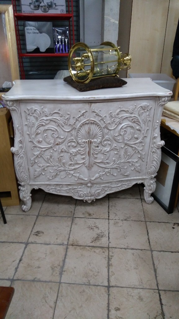 Shabby chic ornate cabinet white | in Hamilton, South Lanarkshire | Gumtree