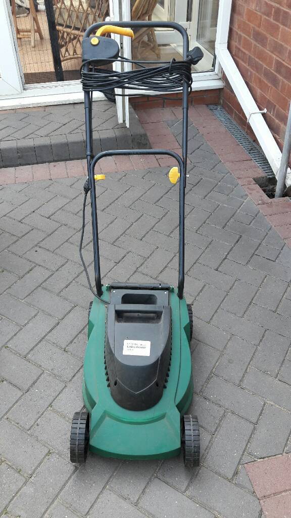 B&Q Lawn mower in Sutton Coldfield, West Midlands Gumtree