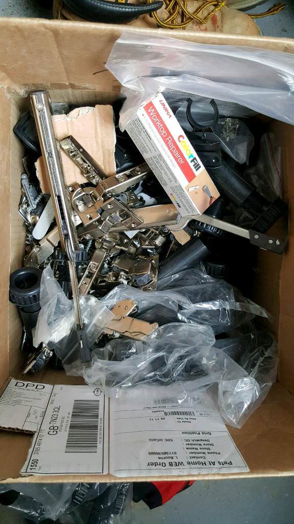 Kitchen cabinet fittings | in Kingsnorth, Kent | Gumtree