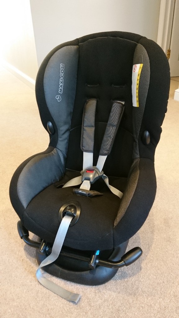Maxicosi Mobi extended rear facing (ERF) car seat Maxicosi Group 12