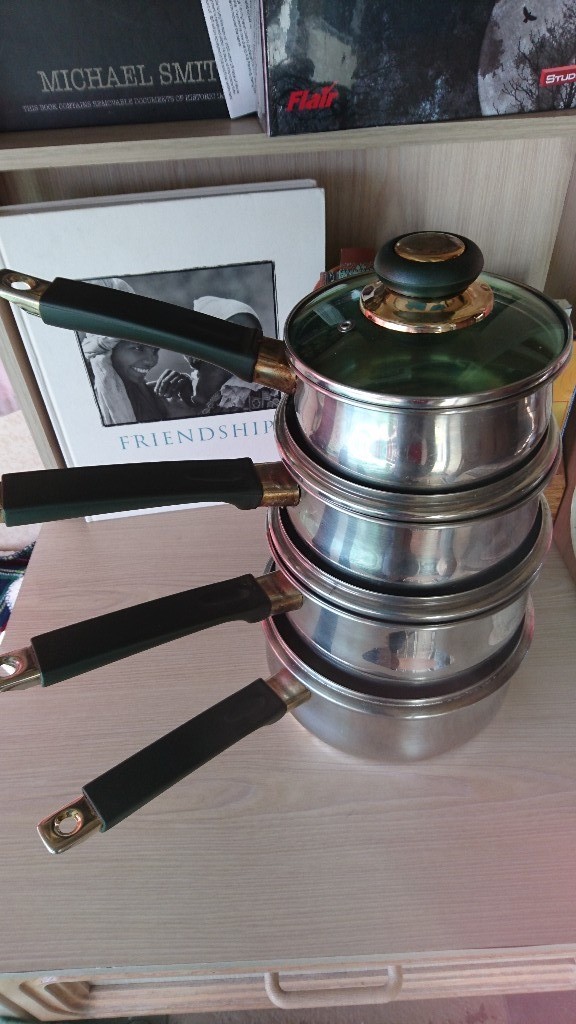 Used 4x Viners Connoisseur Gold Saucepan Cooking Set w/ Lids 14/16/18