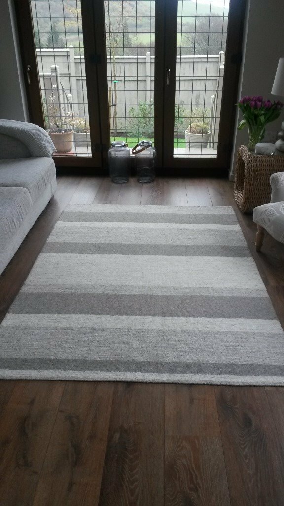 100 wool rug for sale. in West Kilbride, North Ayrshire Gumtree
