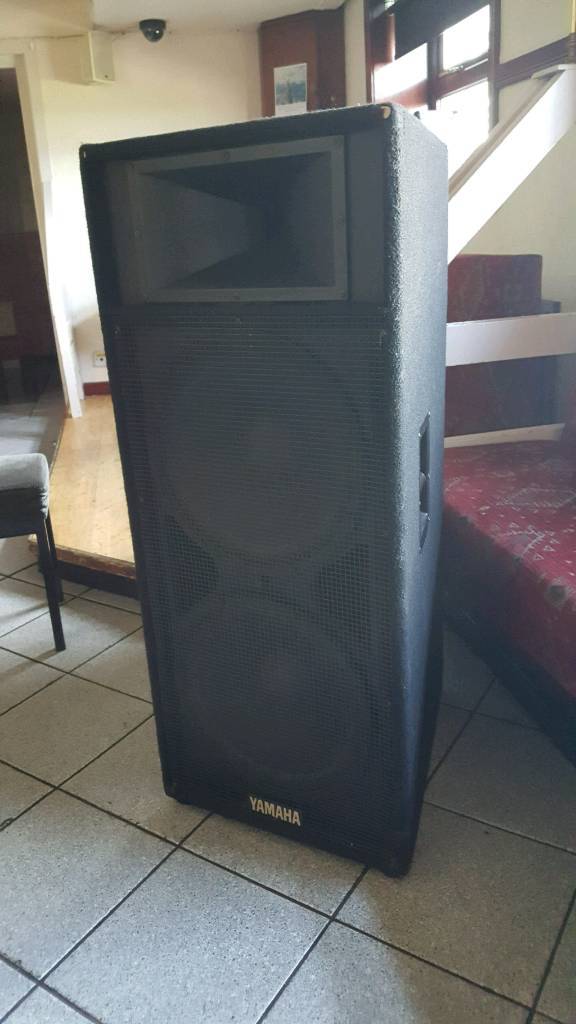 2 x Yamaha concert series speakers. in Andersonstown, Belfast Gumtree