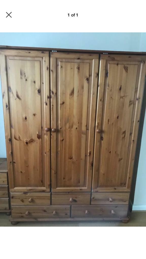 Pine 3 Door Triple Wardrobe With 5 Draws In Luton Bedfordshire