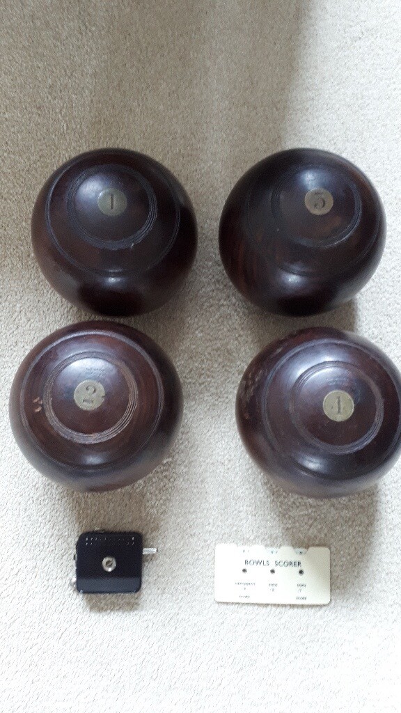 Lawn Green Bowls set of 4 + accessories in Towcester, Northamptonshire Gumtree