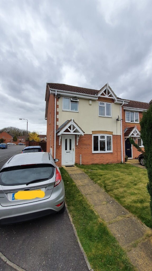 3 bed town house in Heatherton, Littleover in Littleover, Derbyshire