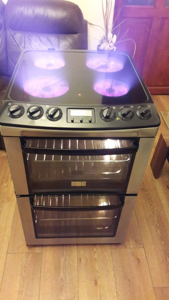 Zanussi 55cm wide electric cooker. in Edgbaston, West Midlands Gumtree