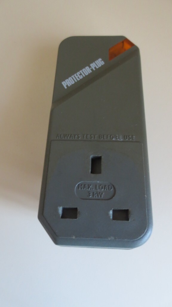 Flymo Safety RCD Plug In Circuit Breaker Garden Power Tools Trip Switch in South Woodham