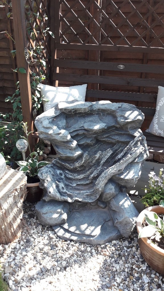 Preformed Pond waterfall in Cwmbran, Torfaen Gumtree