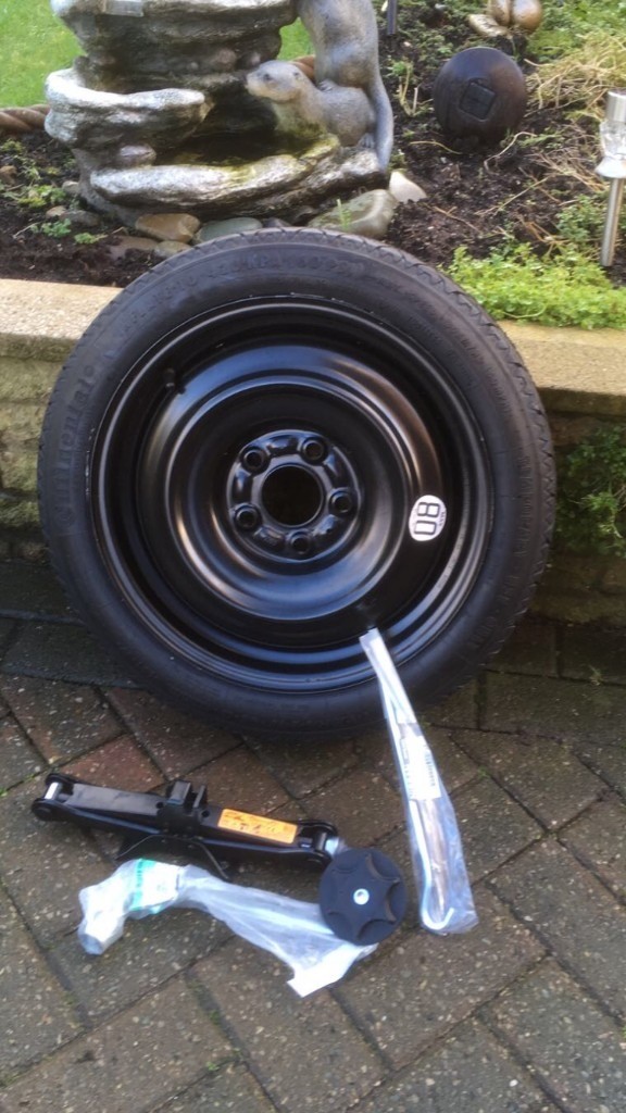 Nissan Pulsar Space Saver Spare Wheel Kit Brand New in Middleton