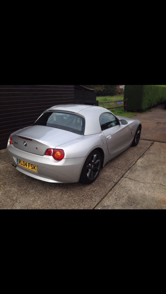 Unbelievable This Bmw Z4 Hardtop E85 Transformation Is Viral - y20xa2g