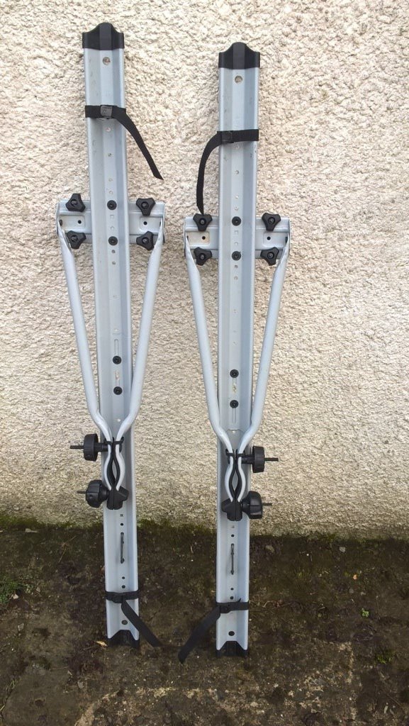 Halfords Universal Car 2 bike Bycycla Roof Rack Holder , Cycle carrier